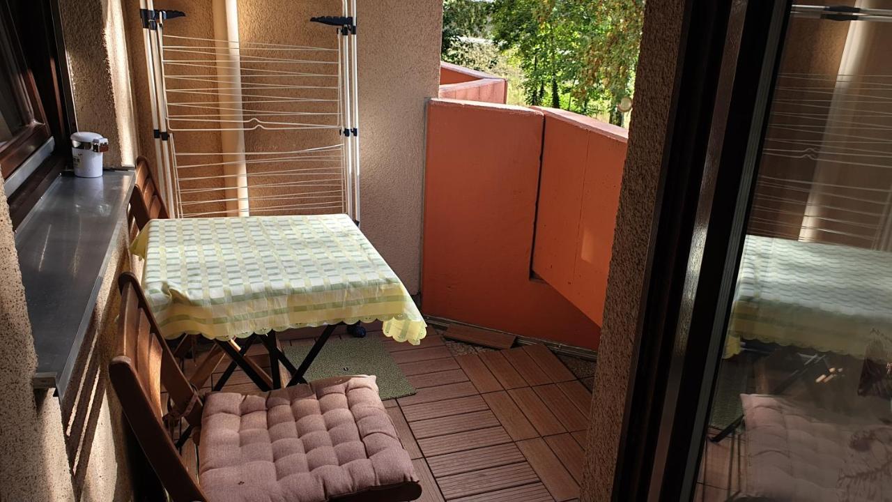 Wohnung Am Gruenen, Naehe Stadtzentrum Und Hauptbahnhof, Wlan Inklusive Fürth Exteriör bild