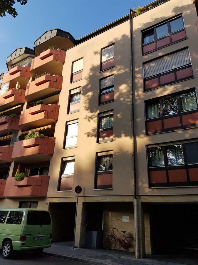 Wohnung Am Gruenen, Naehe Stadtzentrum Und Hauptbahnhof, Wlan Inklusive Fürth Exteriör bild